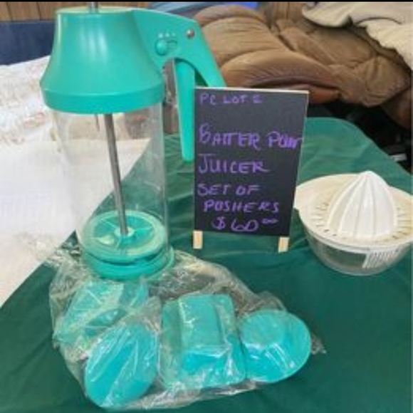 Pampered Chef - Picture 1 of 1